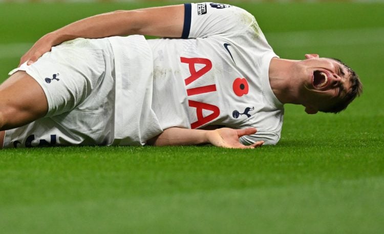 'Minimum': TalkSPORT pundit now predicts how long Tottenham's Micky van de Ven will be out for